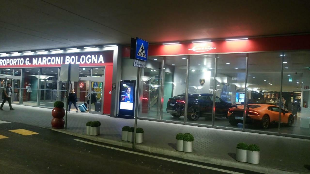 Stop Over Blq โบโลญญา ภายนอก รูปภาพ